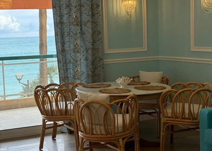 Annabel's Apartment Roquebrune-Cap-Martin
